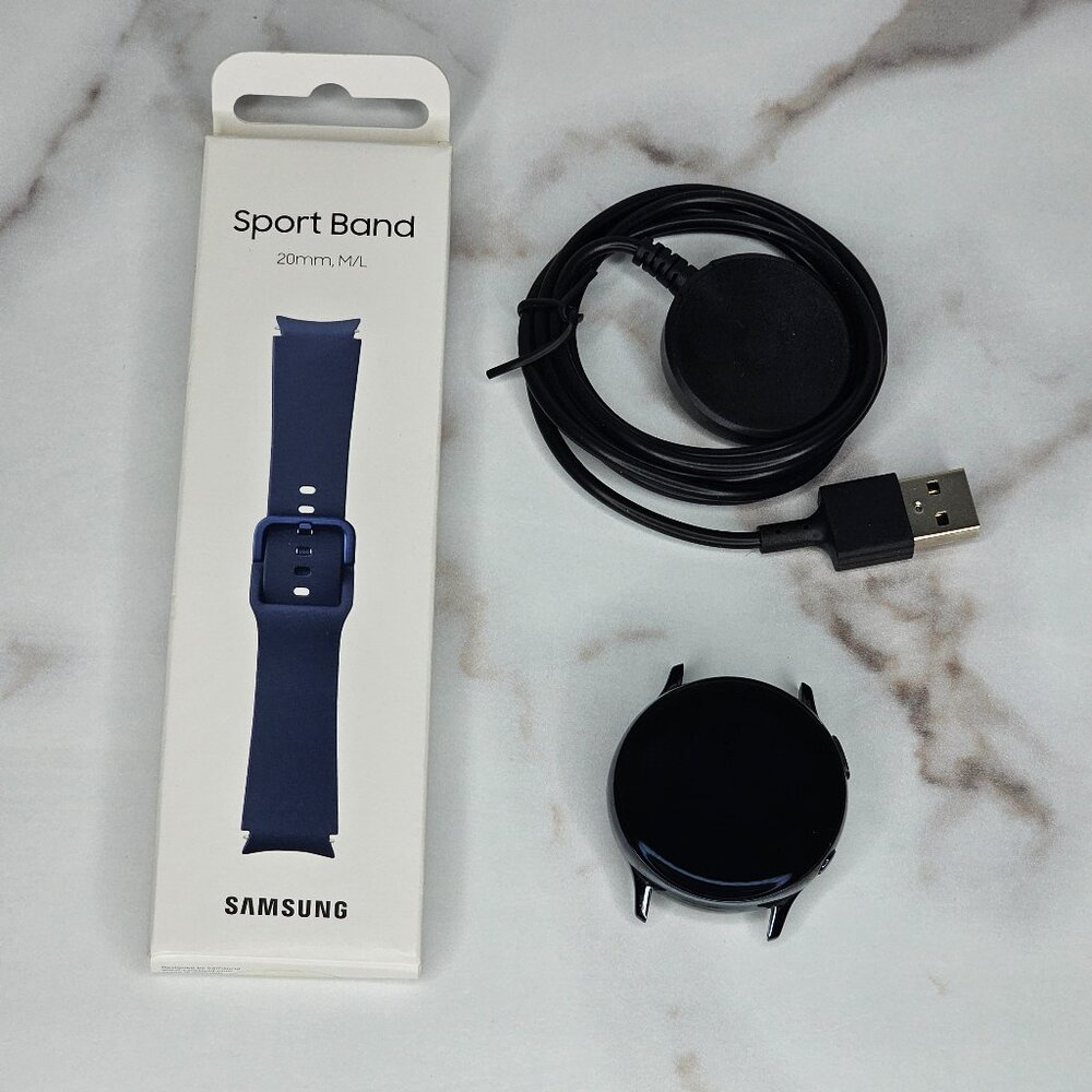 Samsung Galaxy Watch Active 2 SM-R835U 40mm Stainless Steel Case with Sport Band